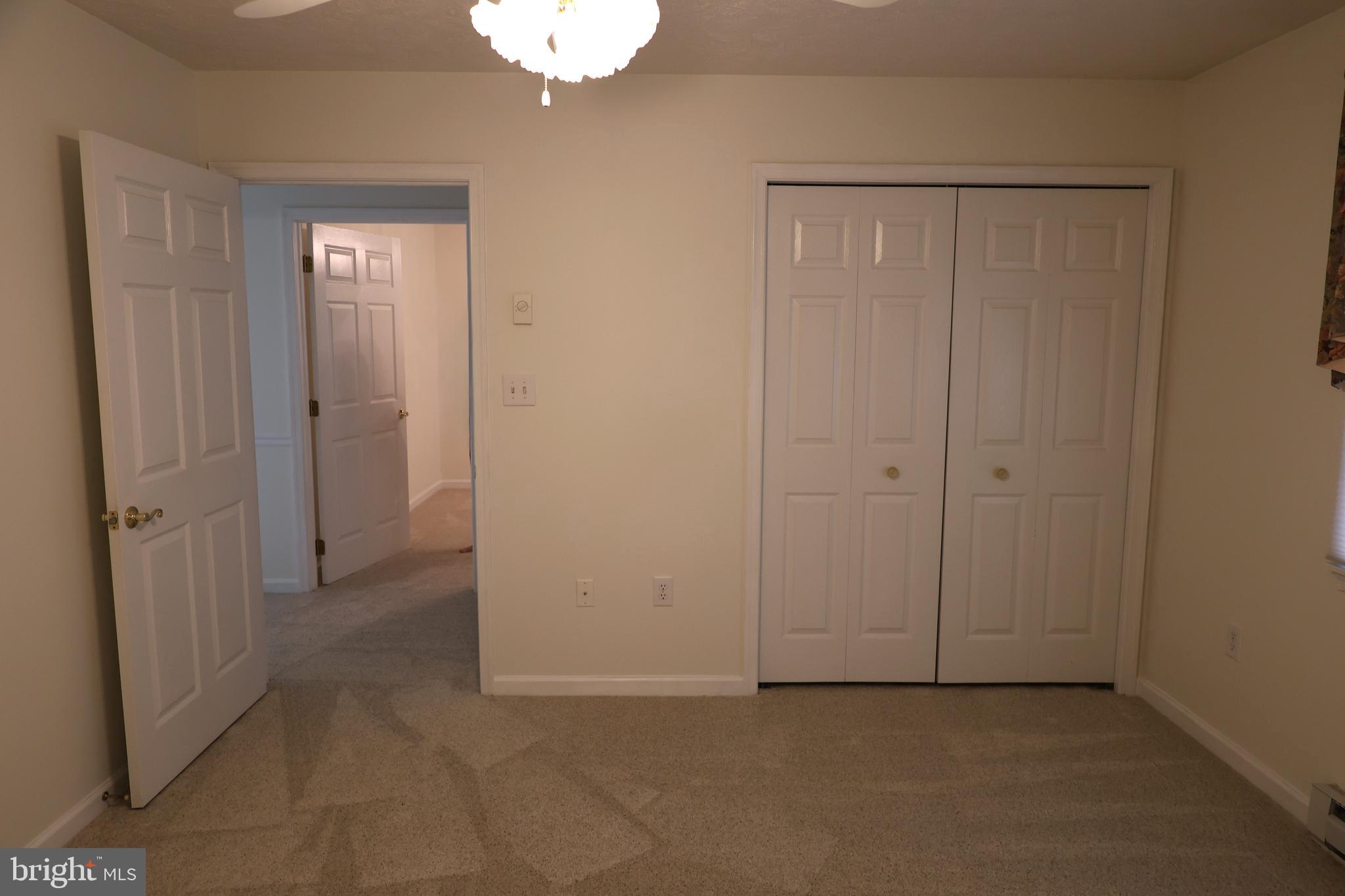 1025 MATTHEW COURT