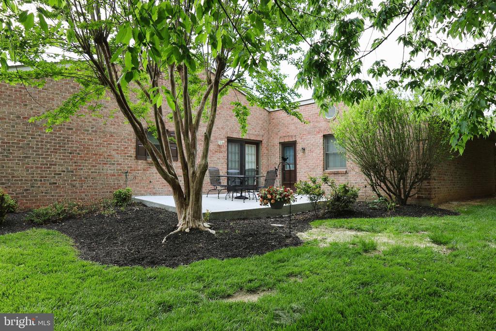 1025 MATTHEW COURT
