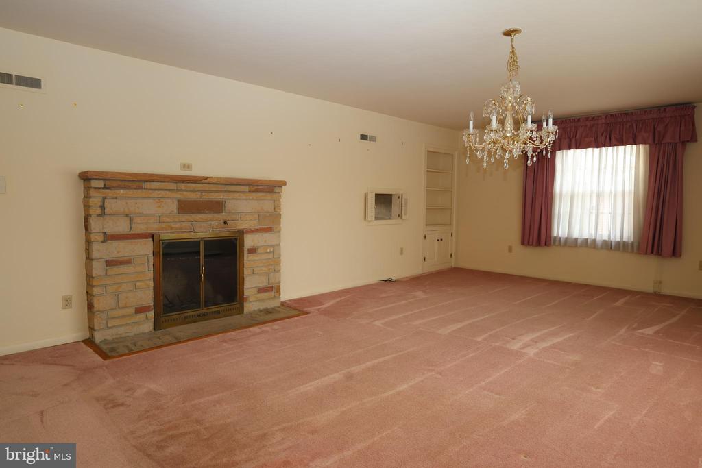 12919 THE TERRACE