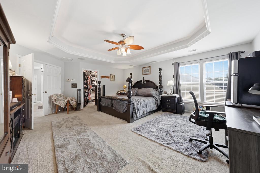 20025 BABYLON COURT
