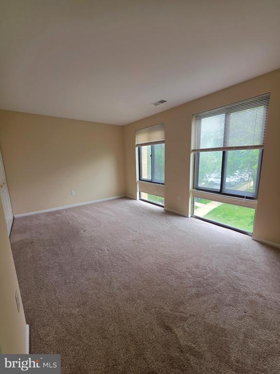 1012 BRINKER DRIVE 201 201