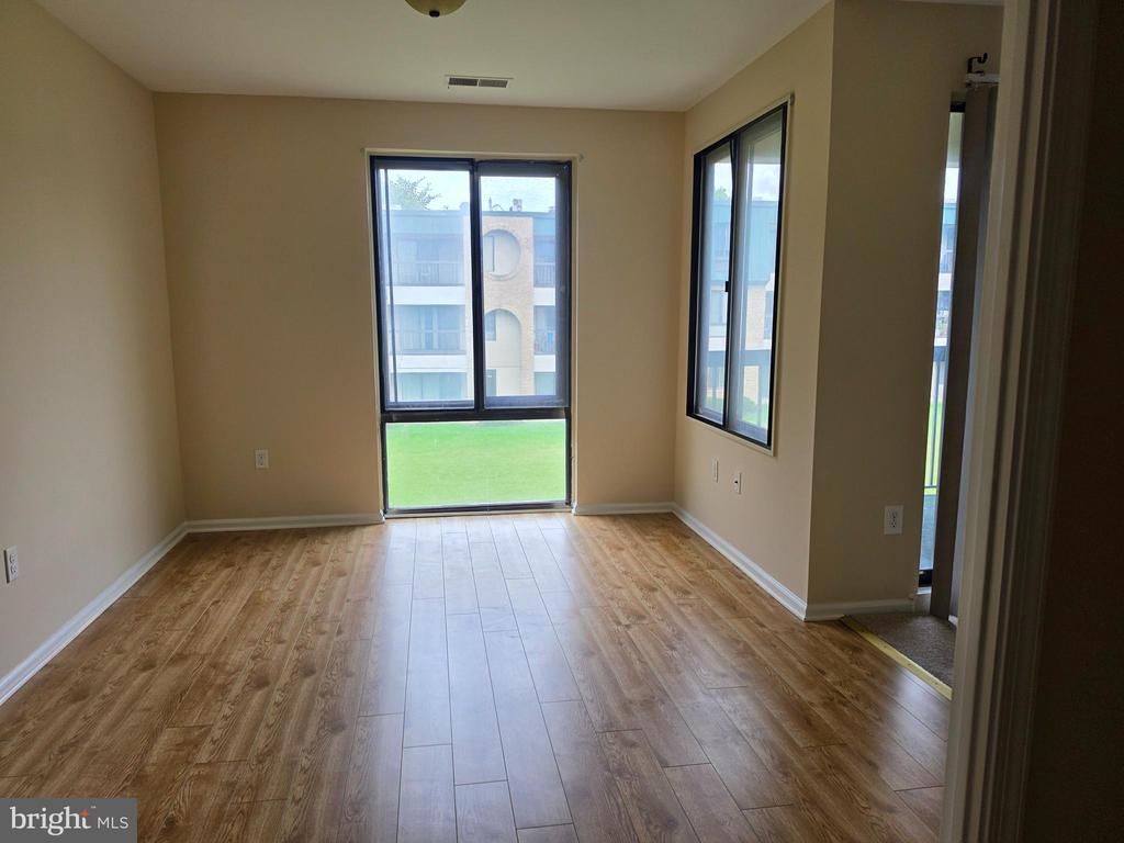 1012 BRINKER DRIVE 201 201