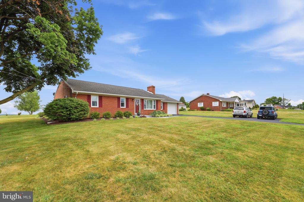 16913 FAIRVIEW ROAD