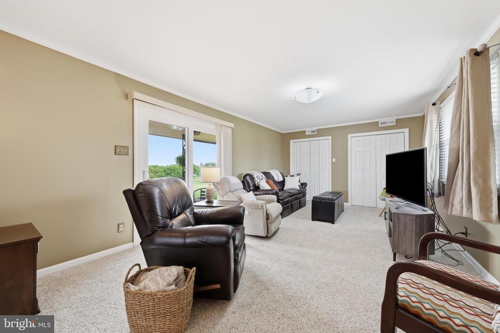 16913 FAIRVIEW ROAD