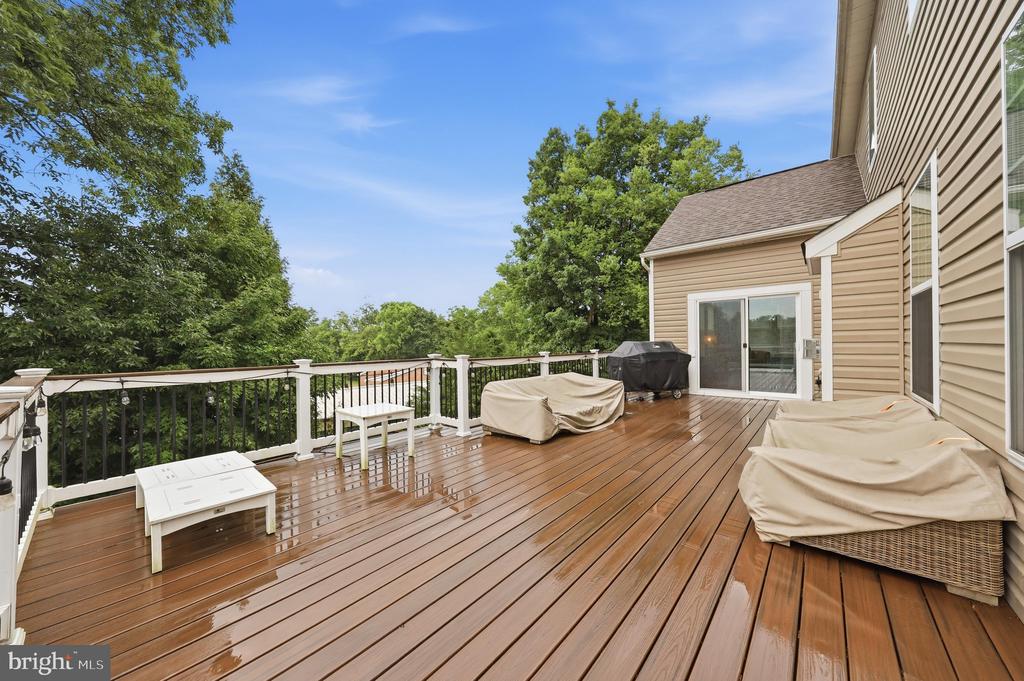 166 STONECREST CIRCLE