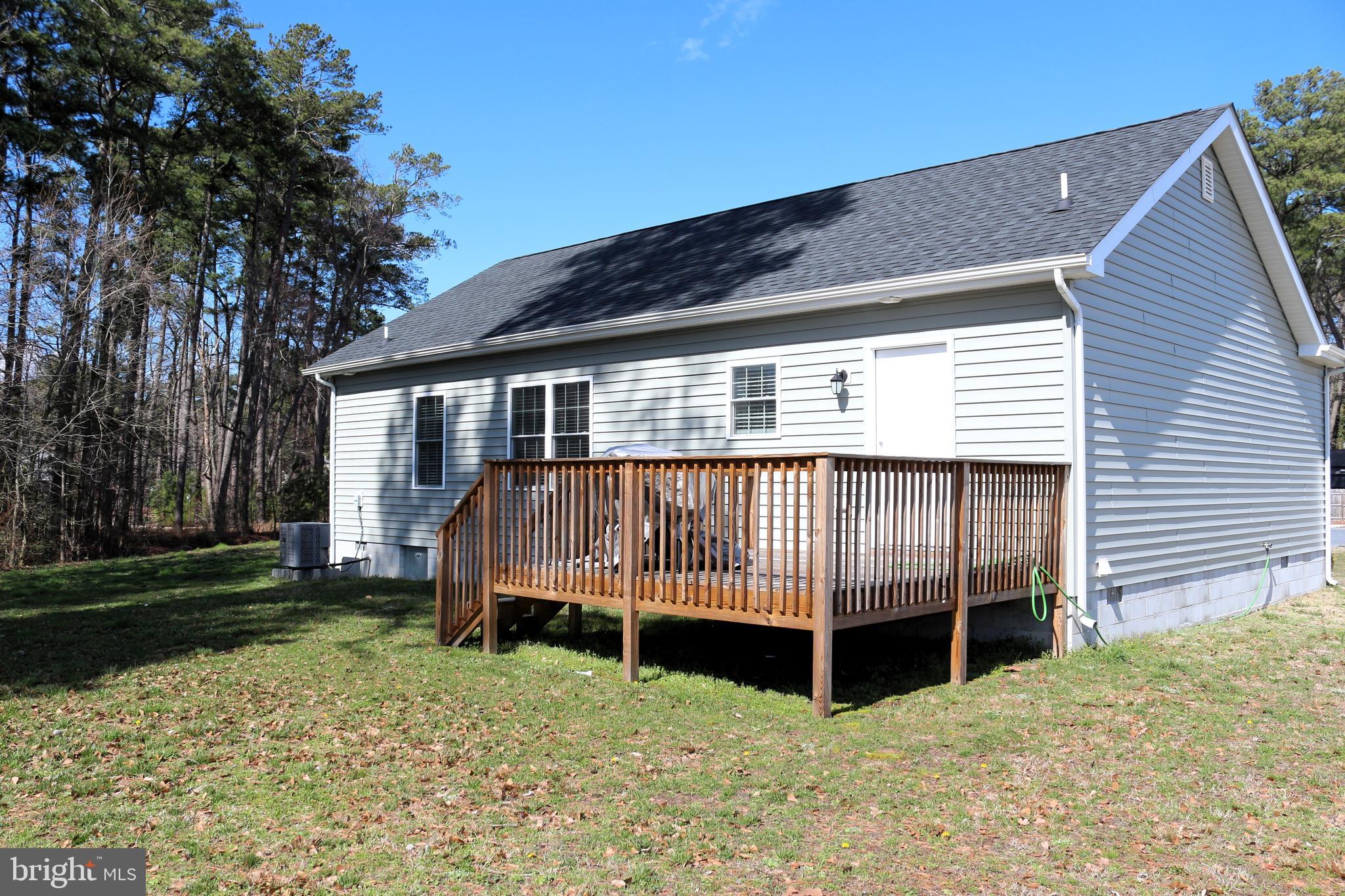 134 WILLOWTREE LANE