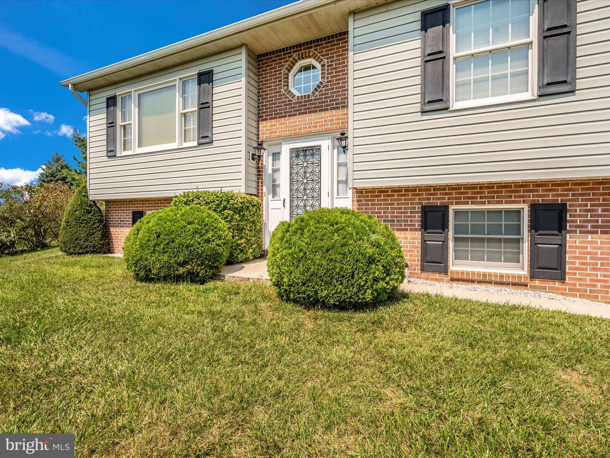 12885 SPRING AIRE CIRCLE