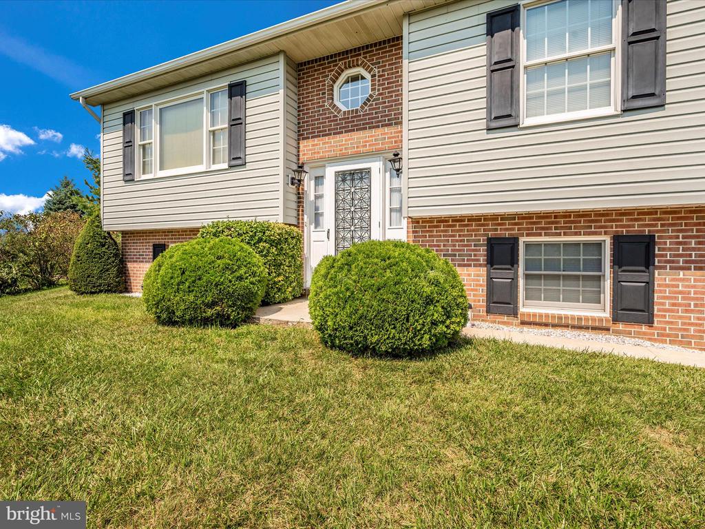 12885 SPRING AIRE CIRCLE