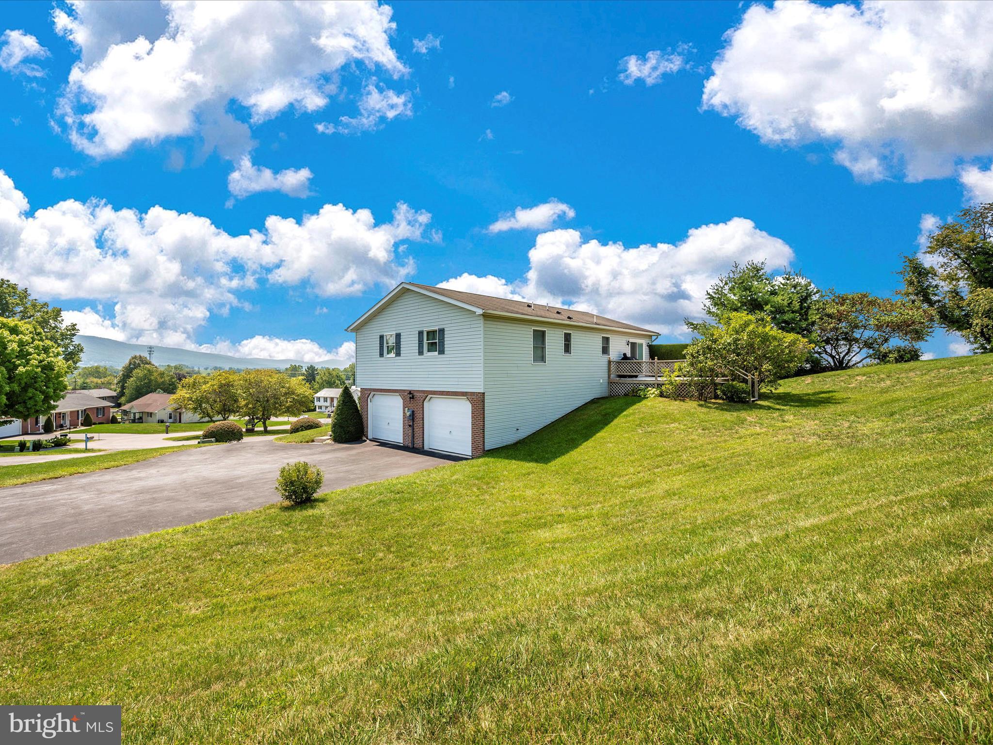 12885 SPRING AIRE CIRCLE