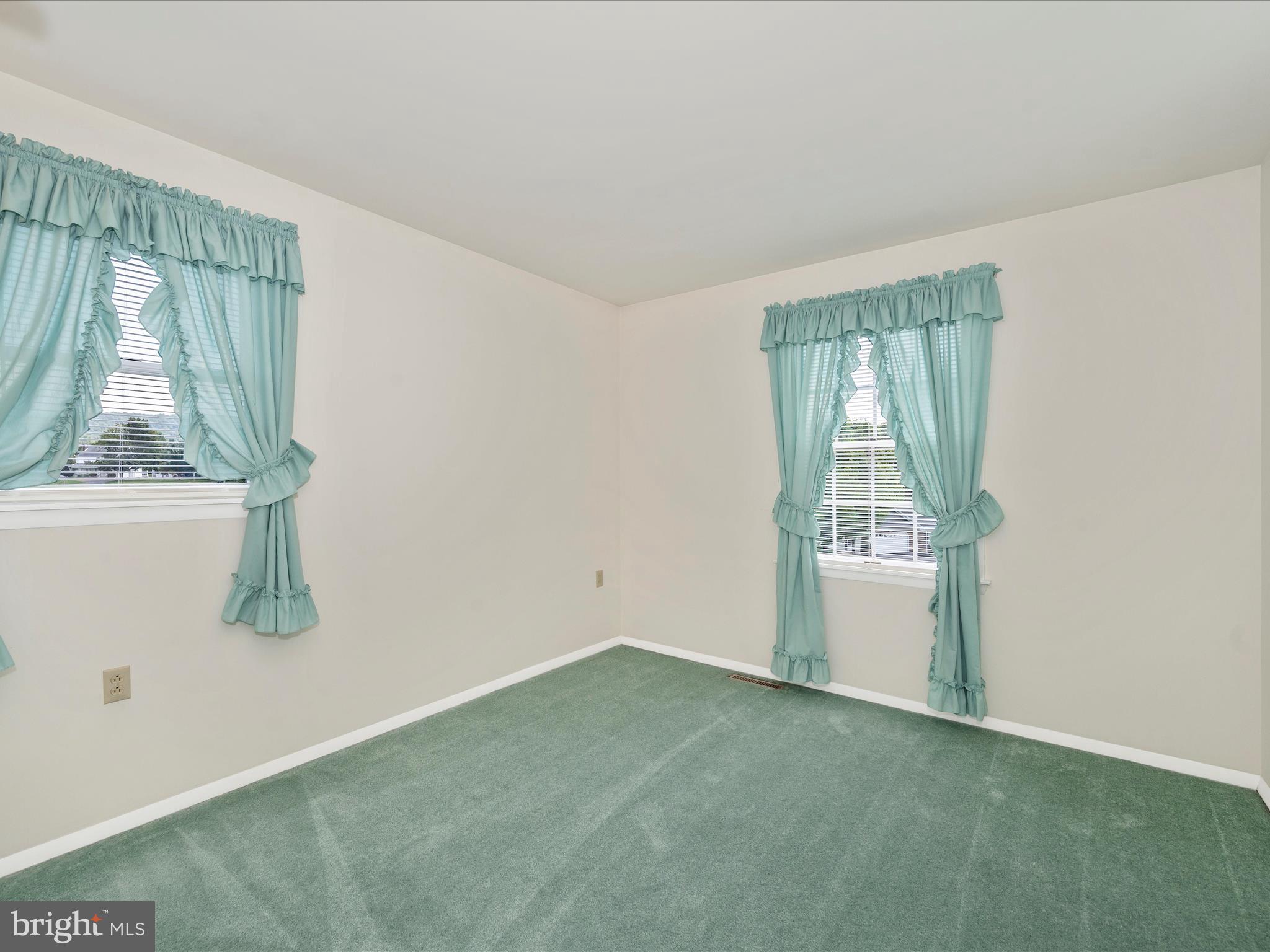 12885 SPRING AIRE CIRCLE