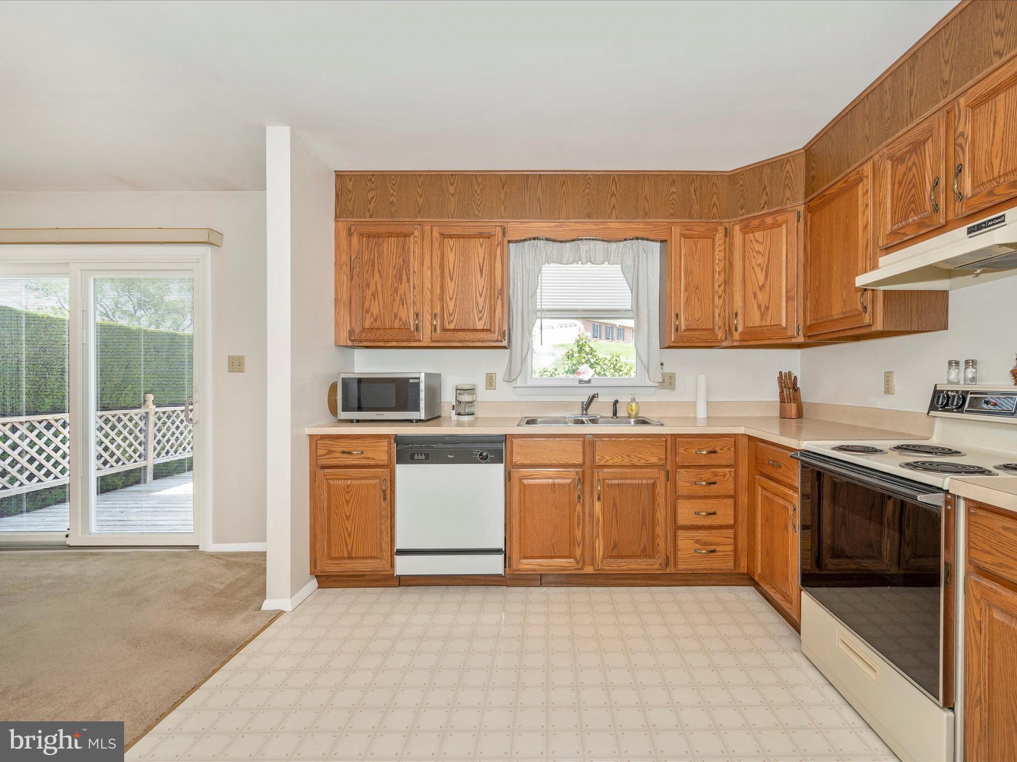 12885 SPRING AIRE CIRCLE