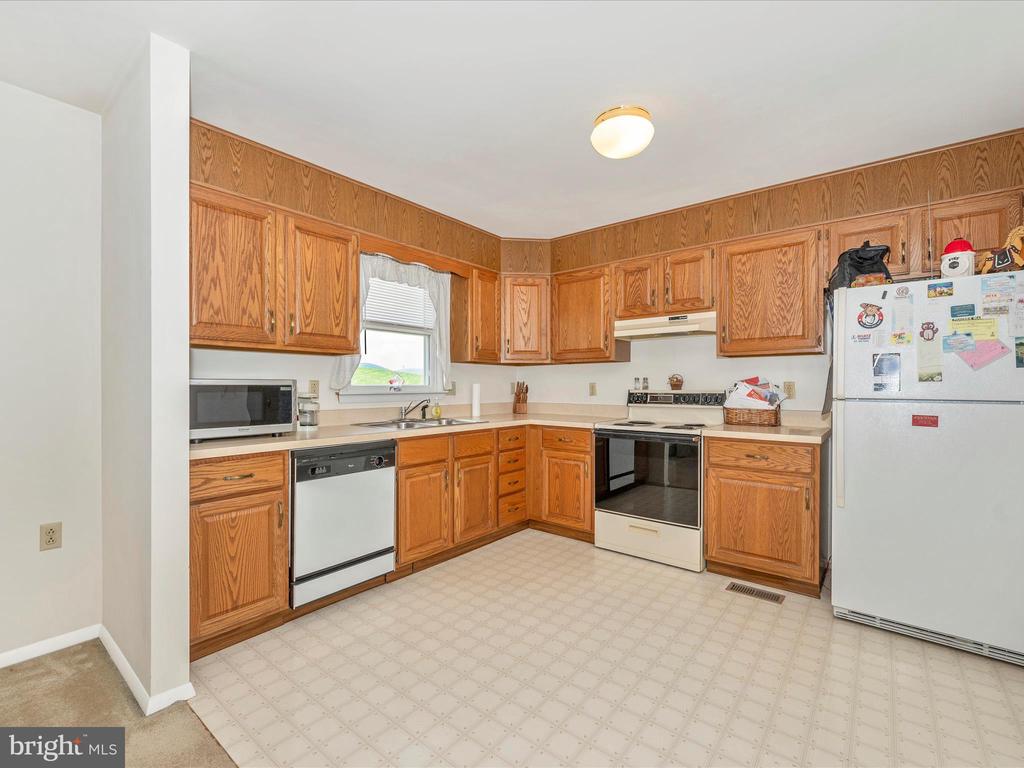 12885 SPRING AIRE CIRCLE