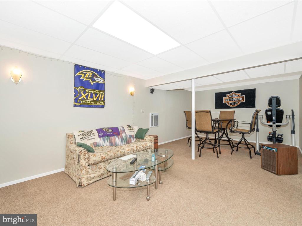 12885 SPRING AIRE CIRCLE