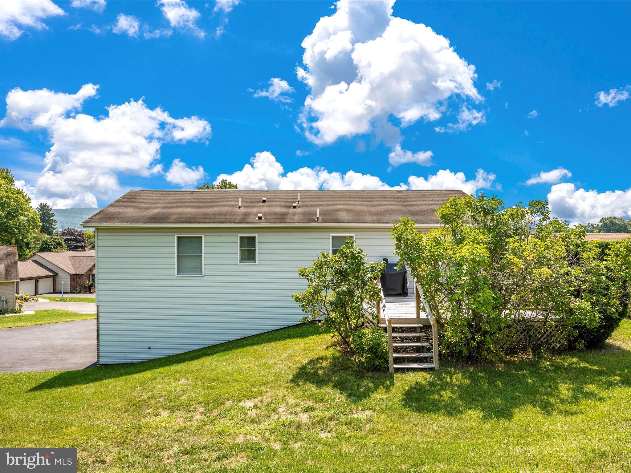 12885 SPRING AIRE CIRCLE