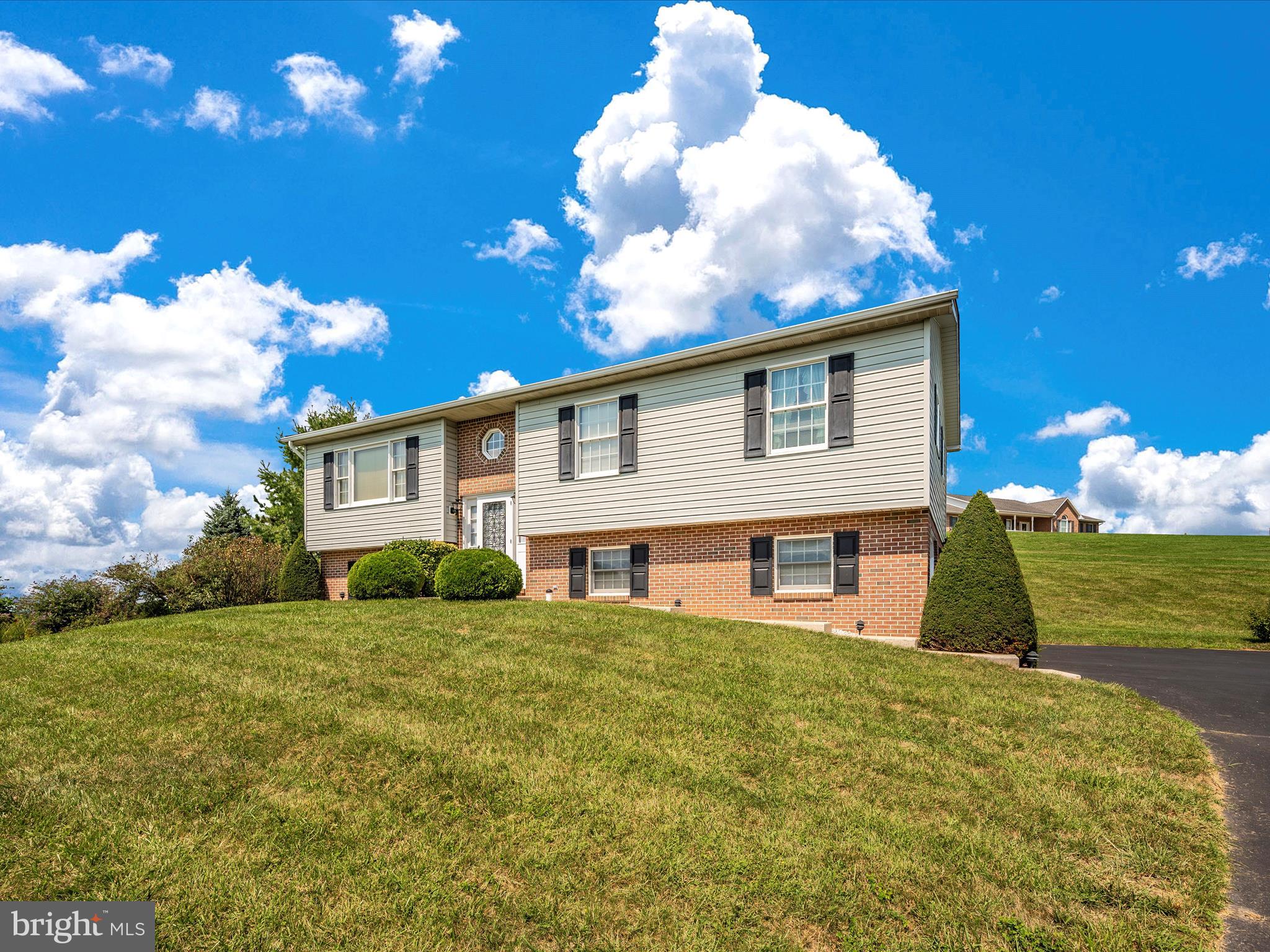 12885 SPRING AIRE CIRCLE