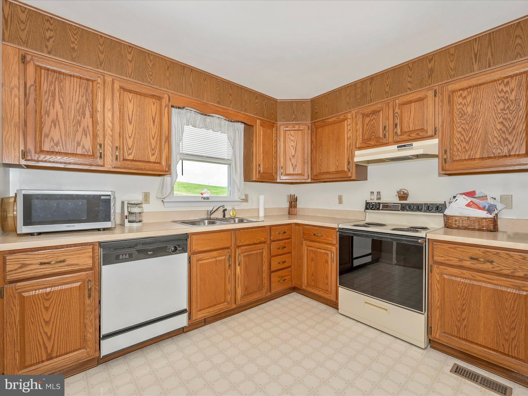 12885 SPRING AIRE CIRCLE