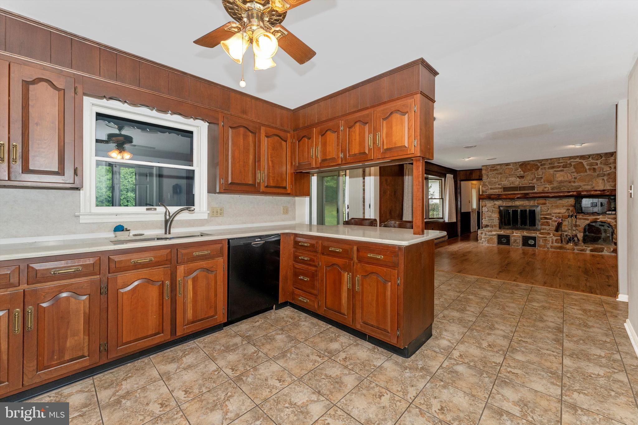 11787 WOODLEA DRIVE