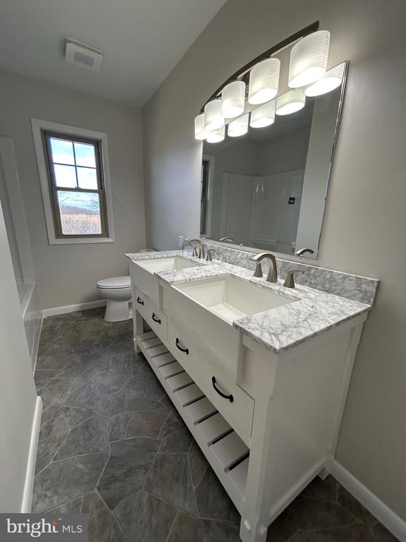 2991 BUCHANAN TRAIL WEST