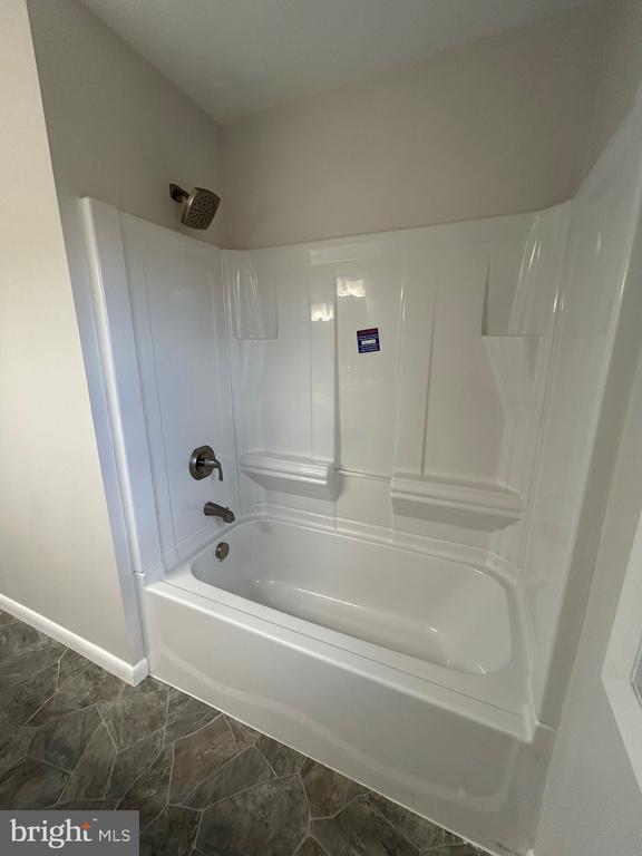 2991 BUCHANAN TRAIL WEST