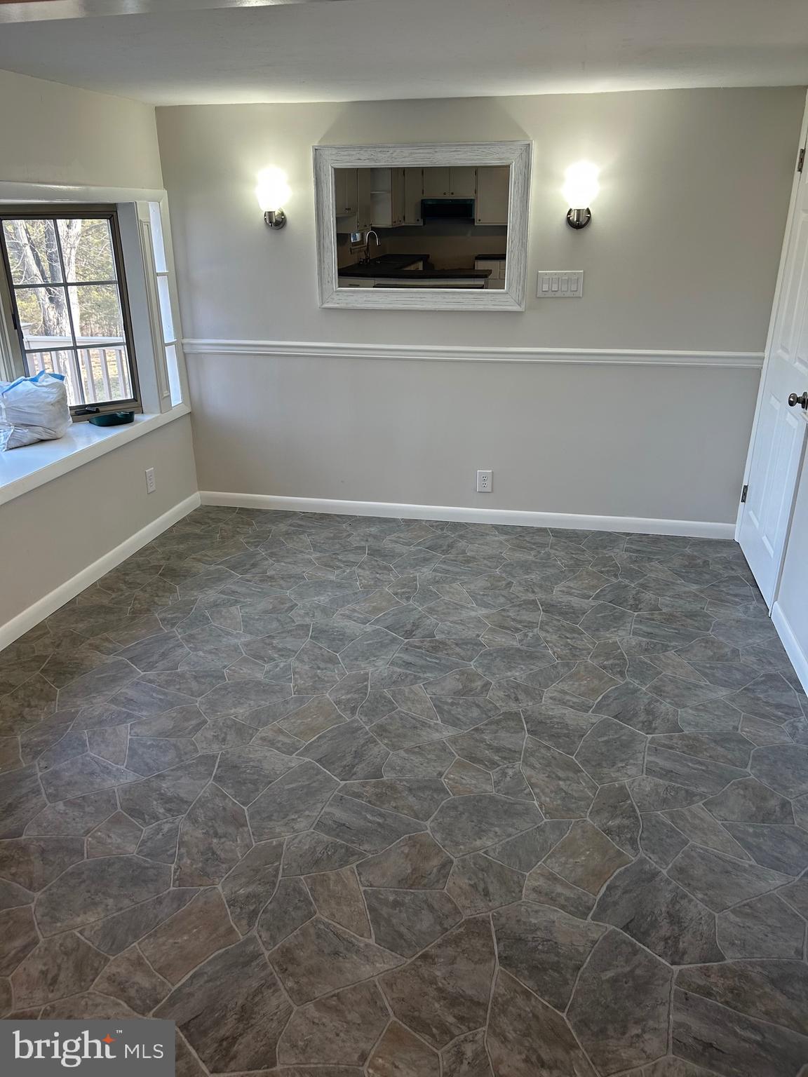 2991 BUCHANAN TRAIL WEST
