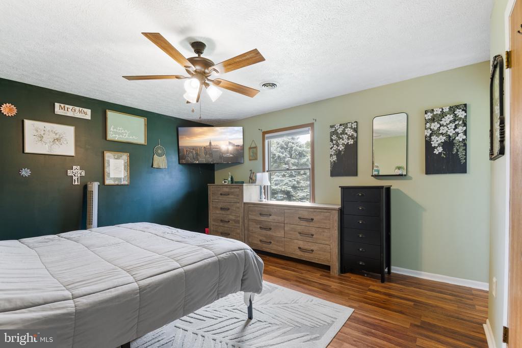 35 HEARTHSIDE DRIVE