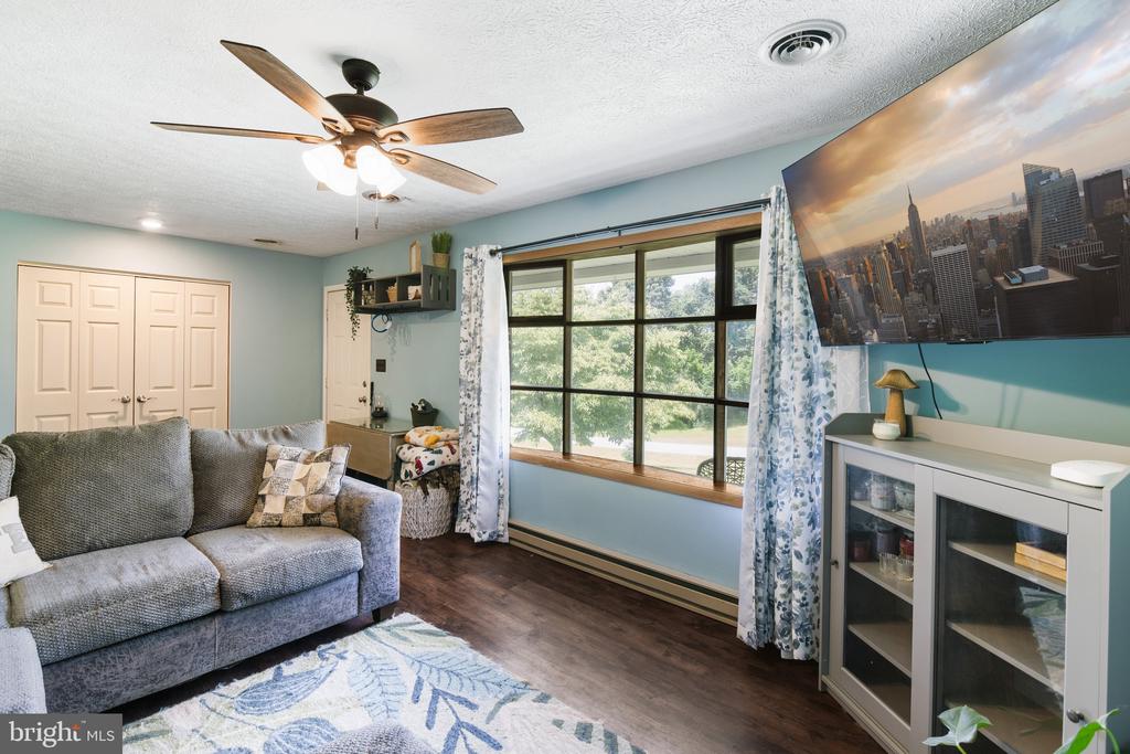 35 HEARTHSIDE DRIVE