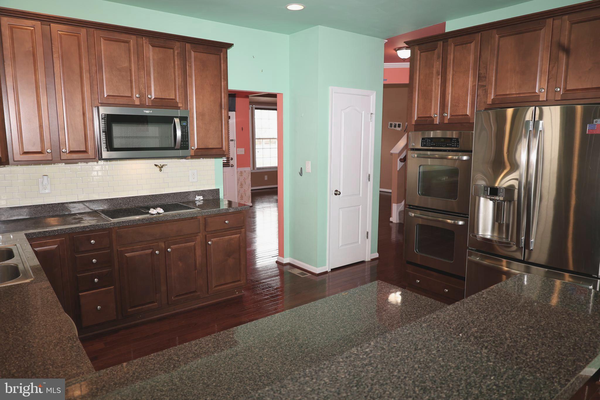 1224 N FAIRFAX BOULEVARD