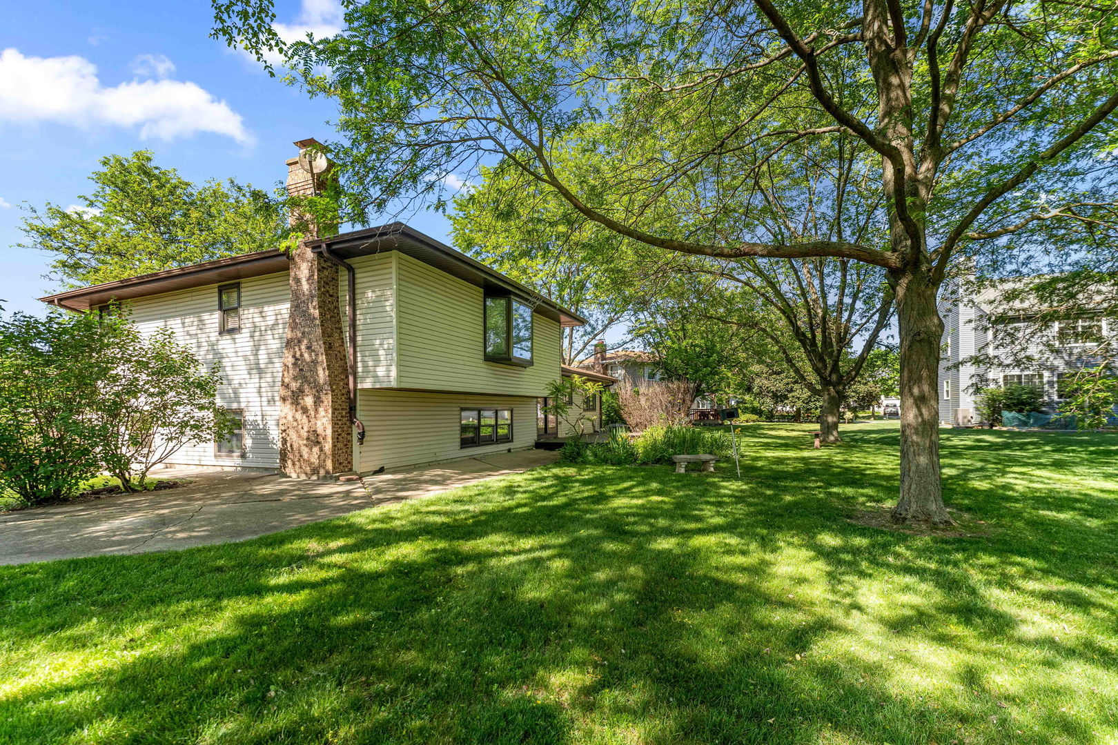 1093 Poplar Court