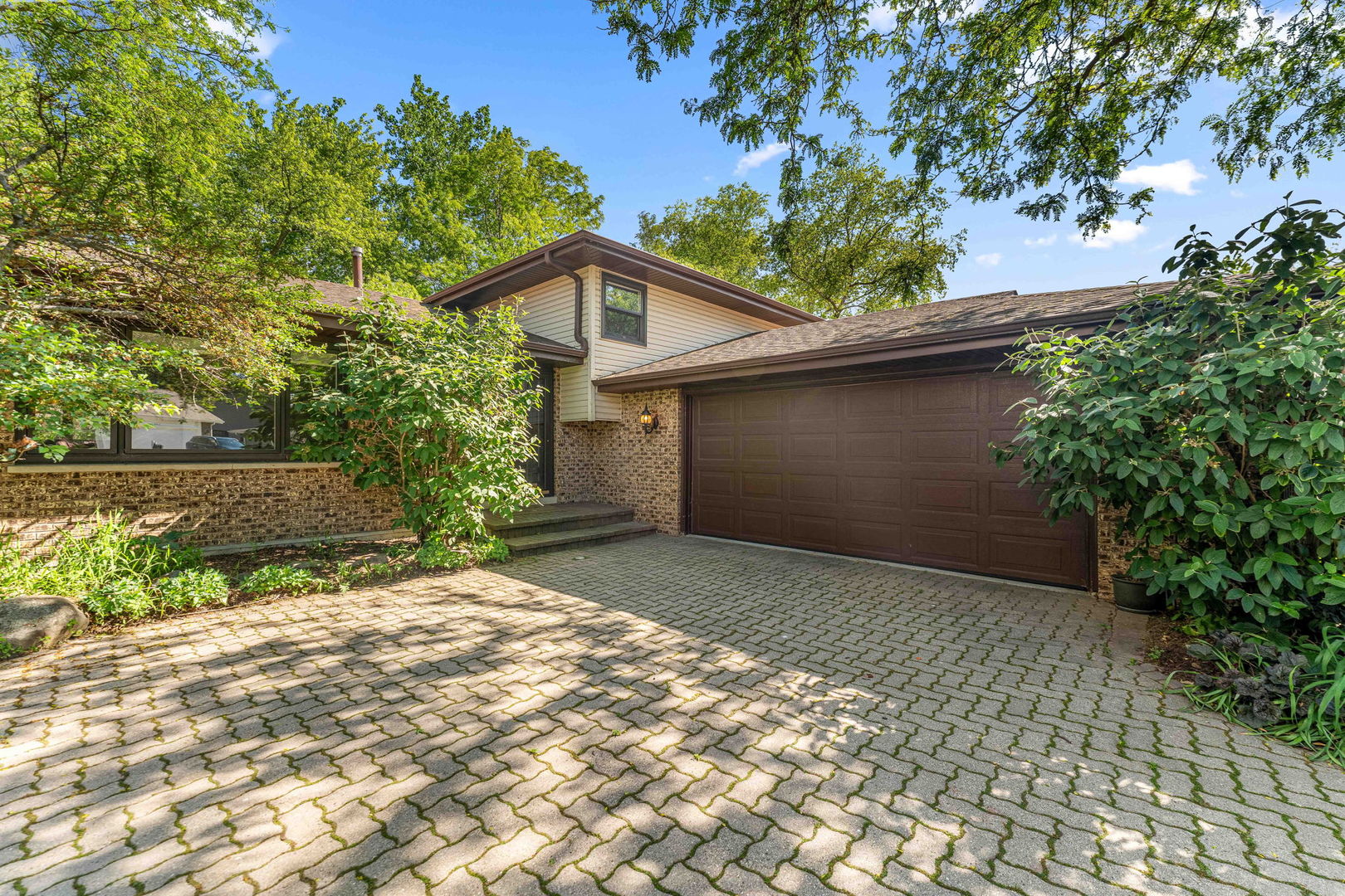 1093 Poplar Court