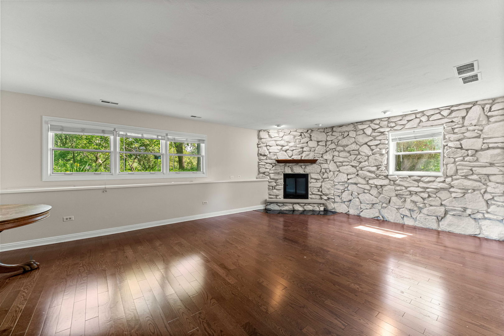 1093 Poplar Court