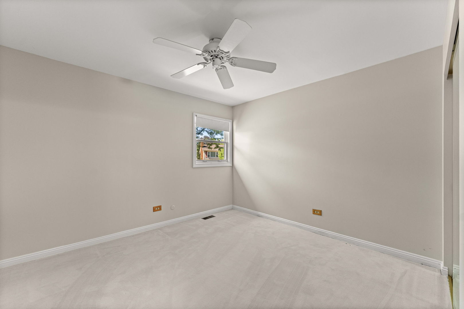 1093 Poplar Court