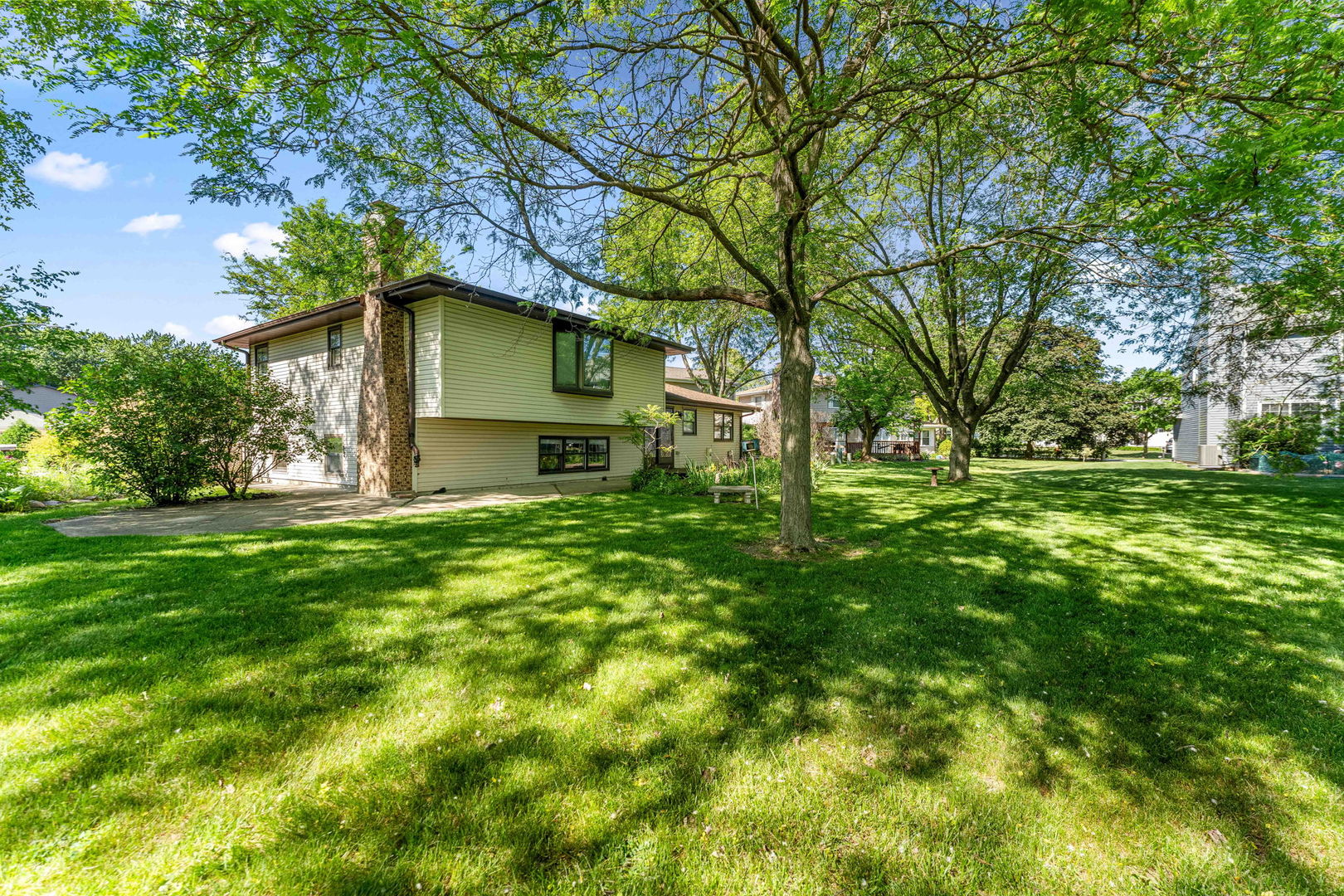 1093 Poplar Court