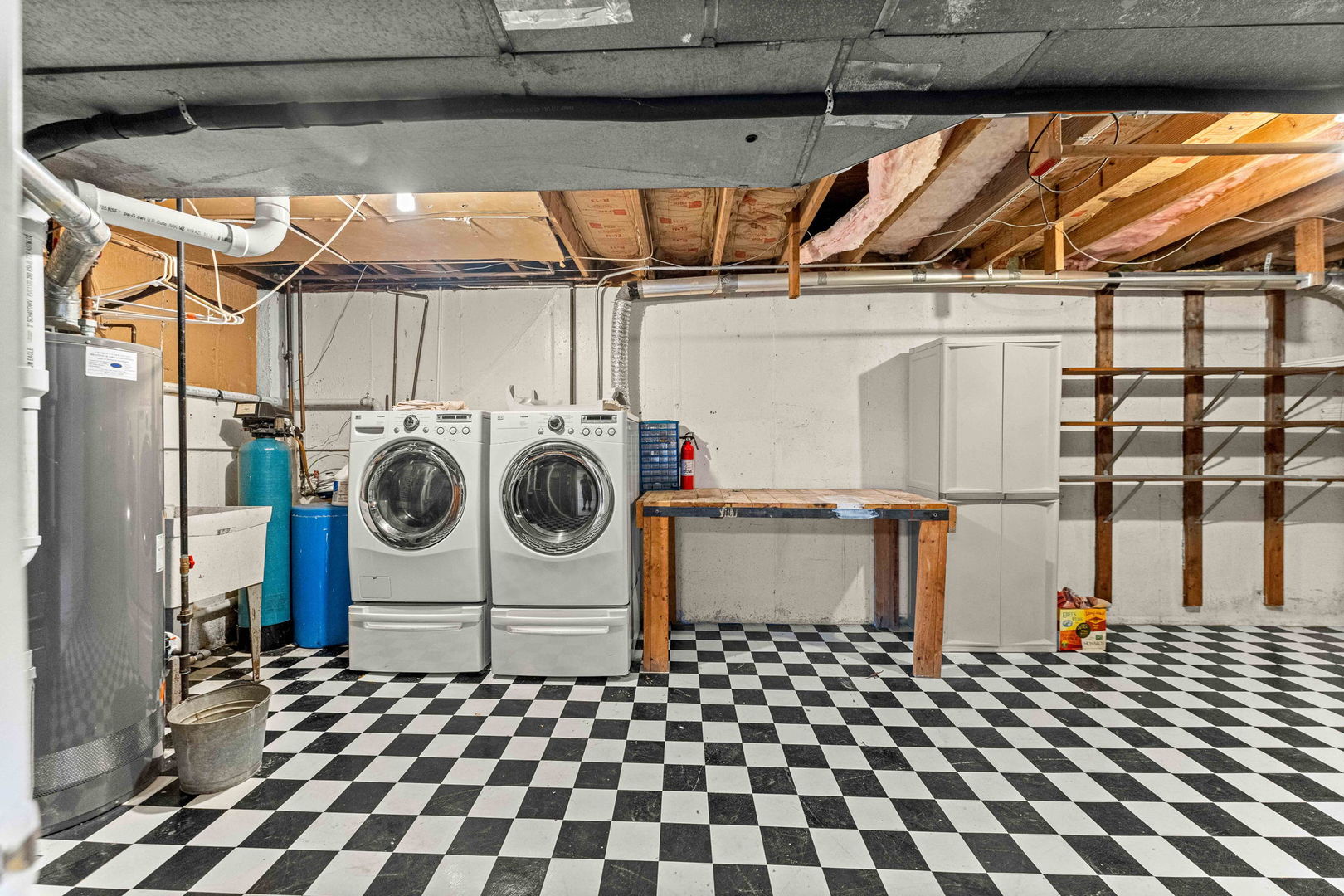 1093 Poplar Court
