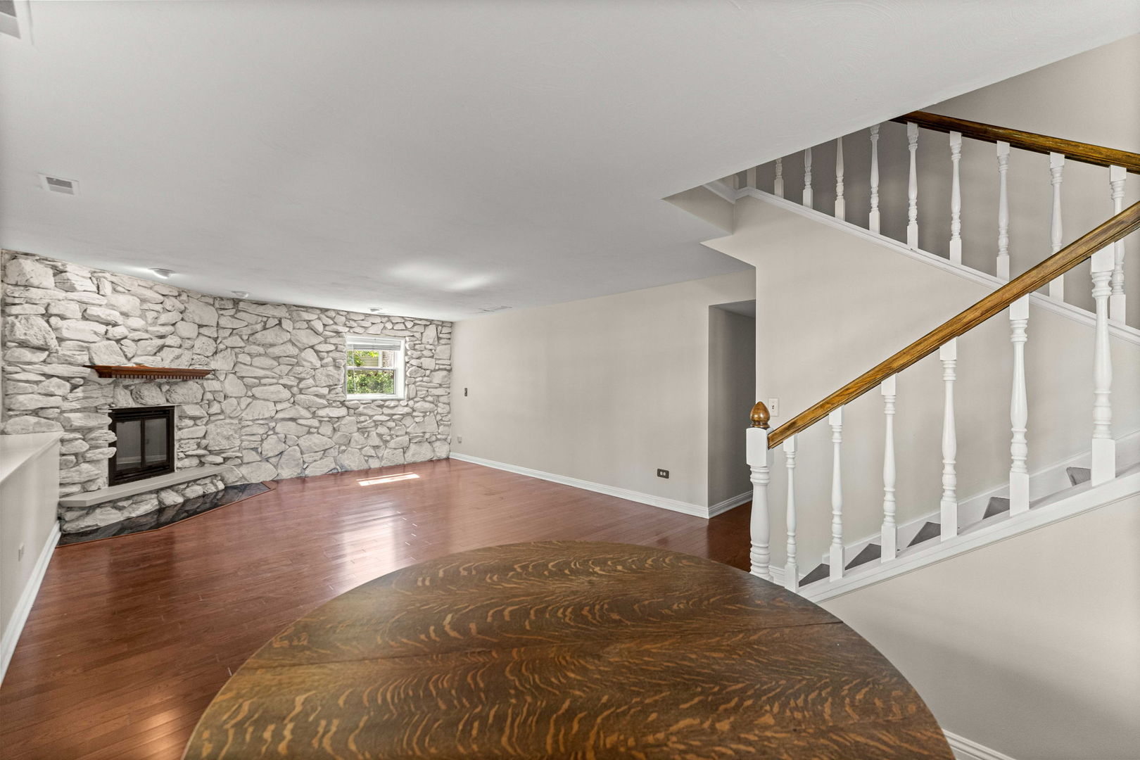 1093 Poplar Court