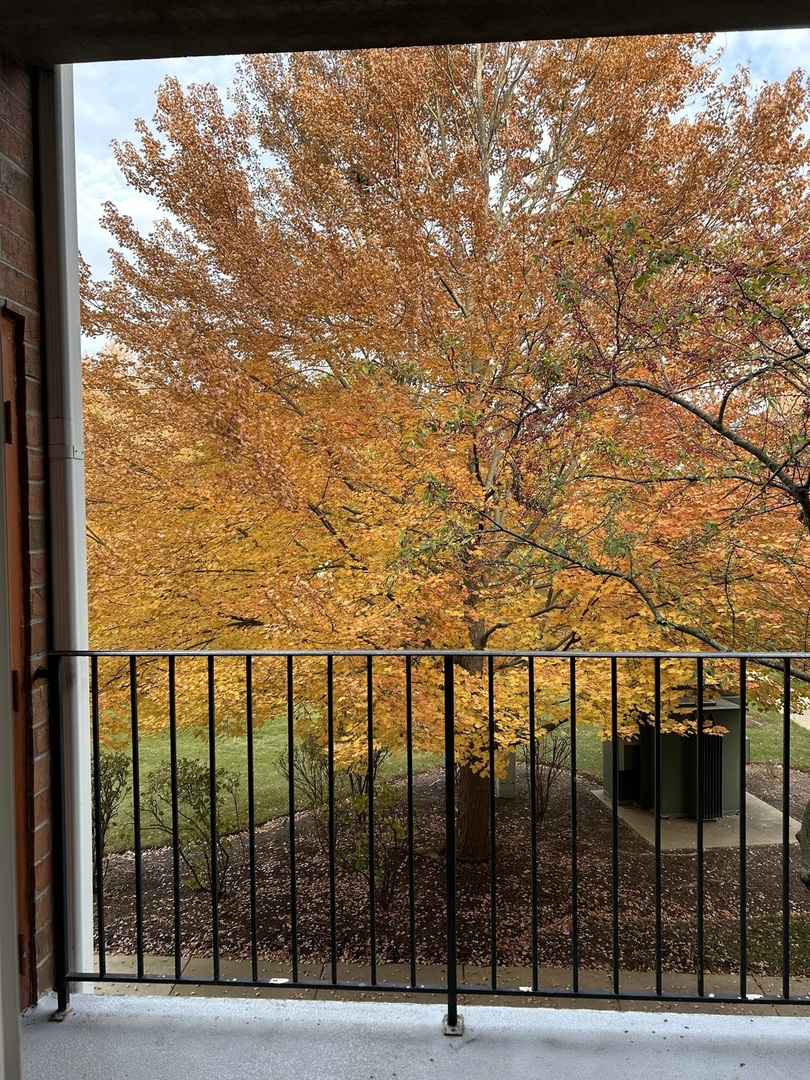 35 Hunt Club Drive Unit: 65