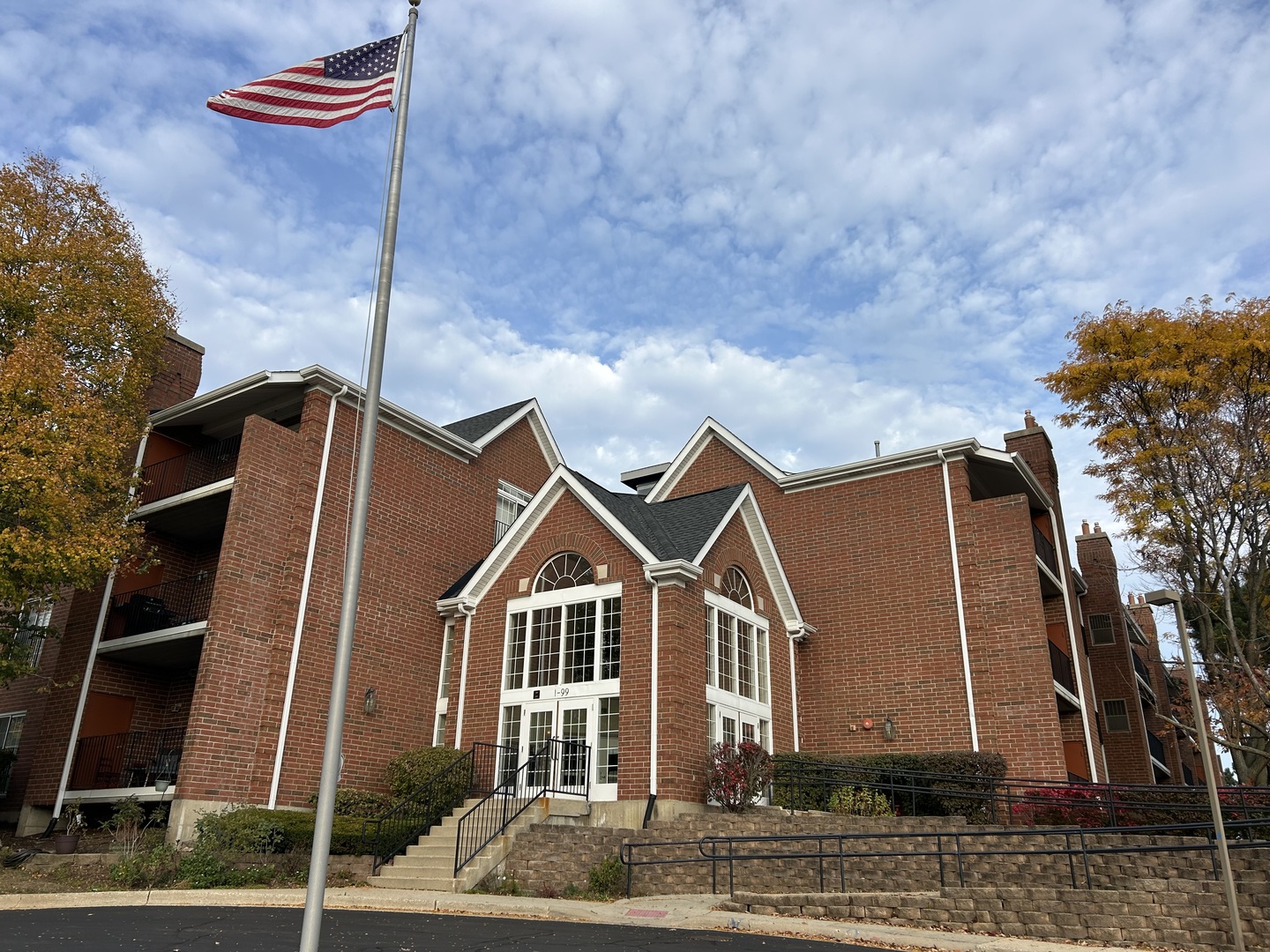 35 Hunt Club Drive Unit: 65