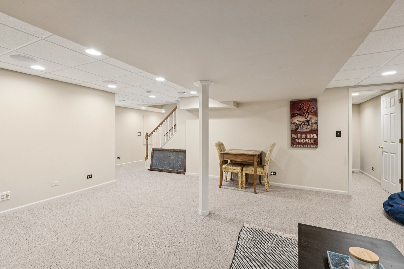 1714 Waverly Circle