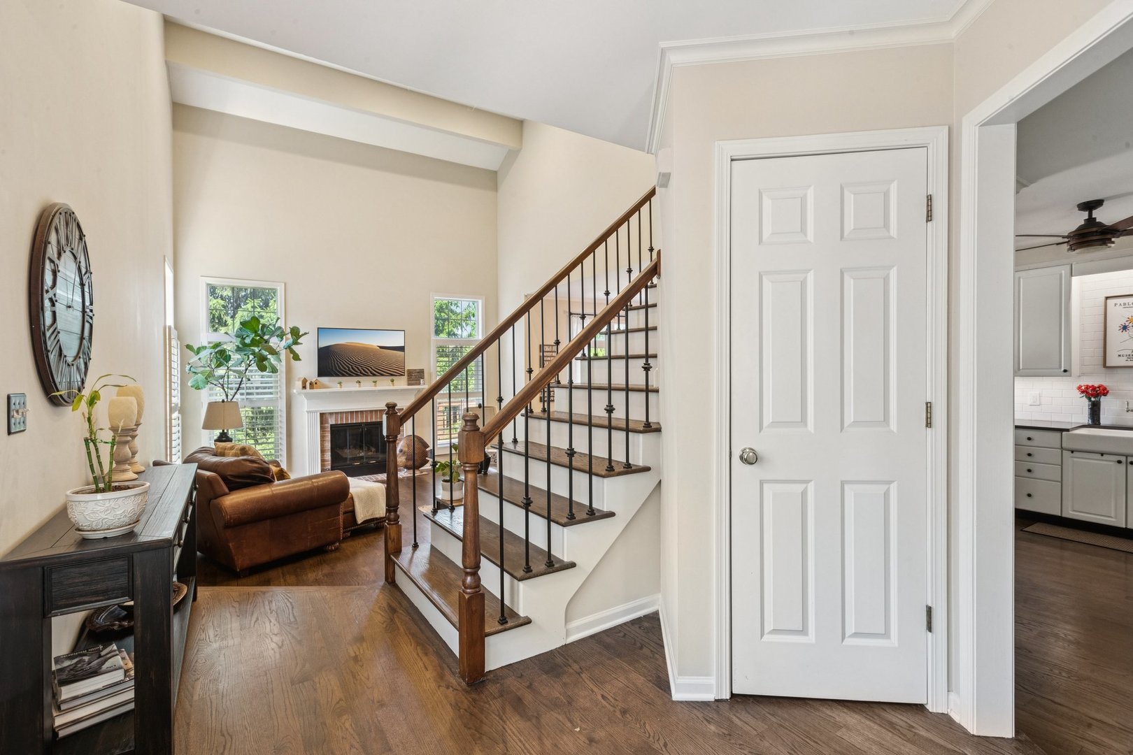 1714 Waverly Circle