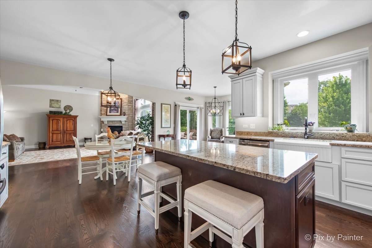 1075 Redbud Lane