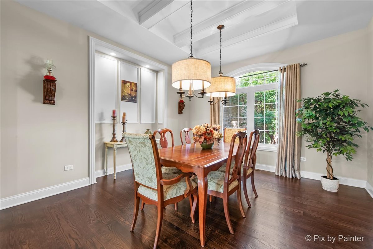 1075 Redbud Lane