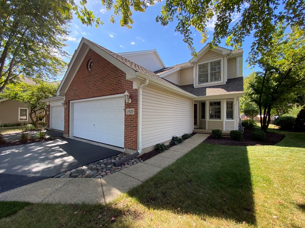 1920 Waverly Circle