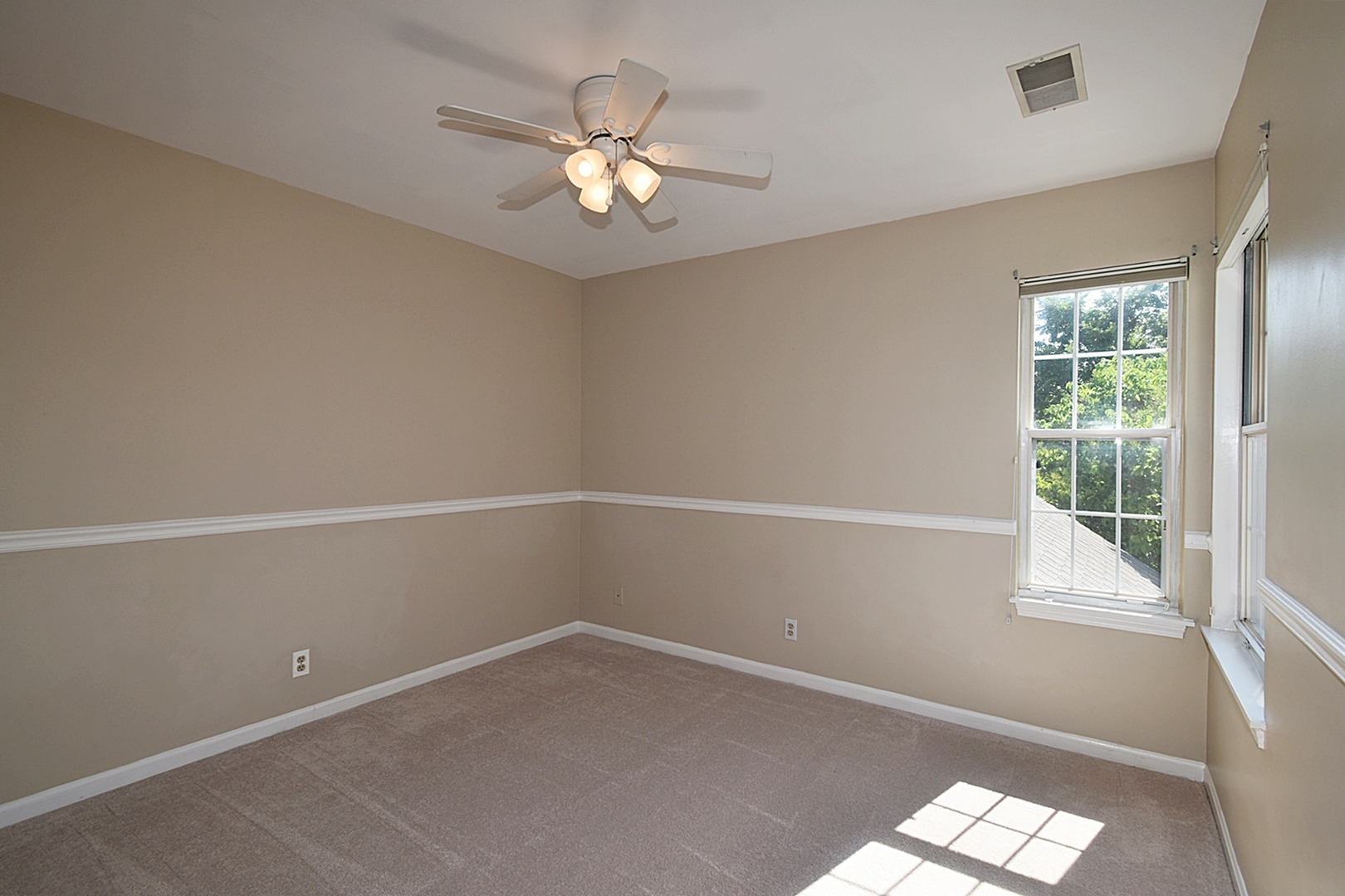 1815 Moore Court