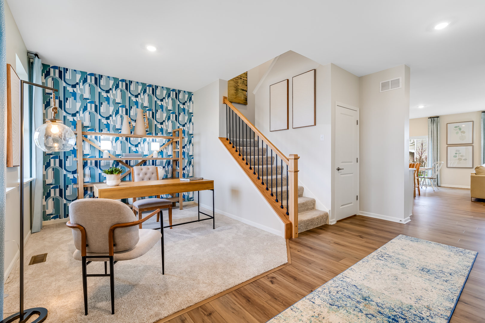 827 W. Hampshire Drive