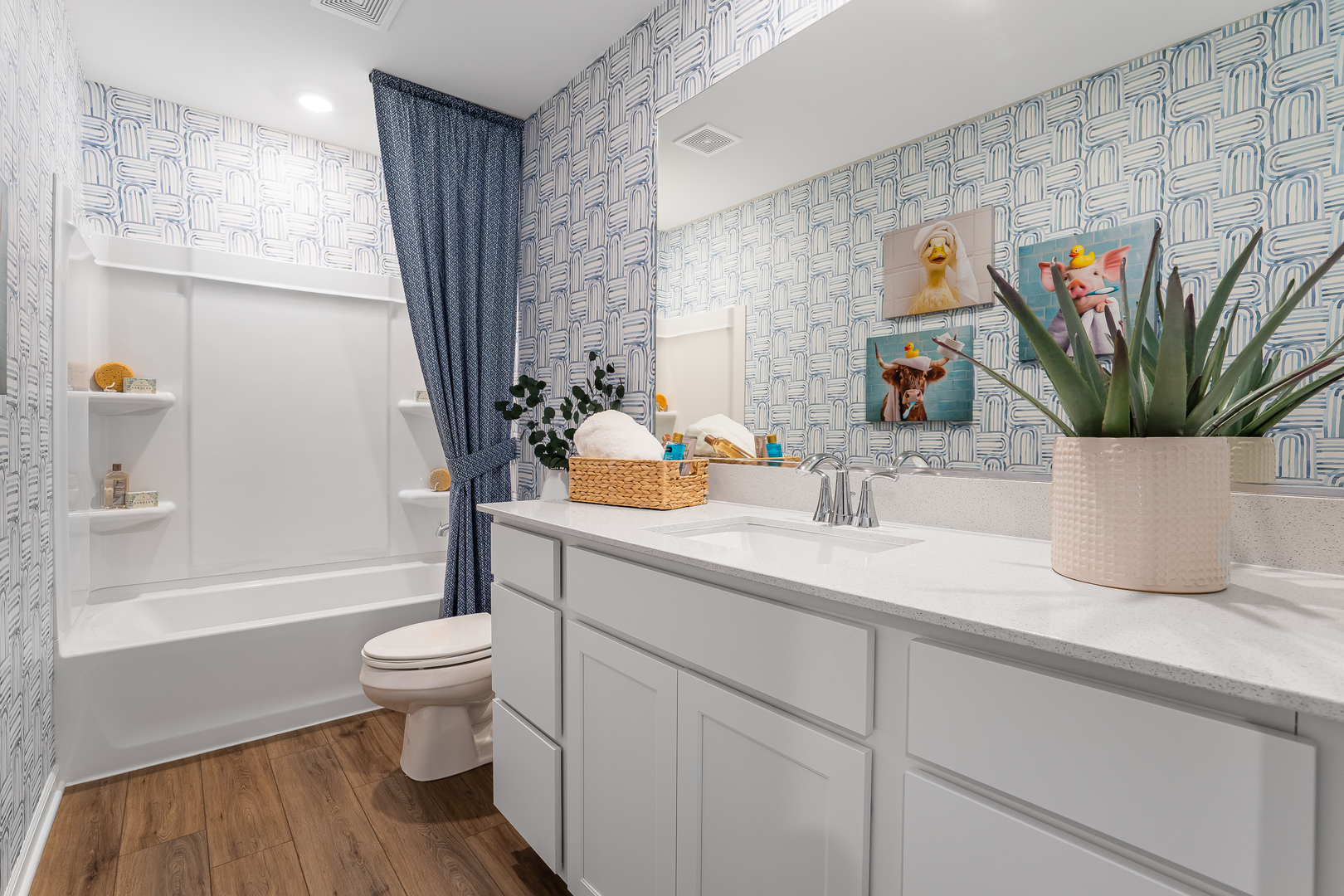 827 W. Hampshire Drive