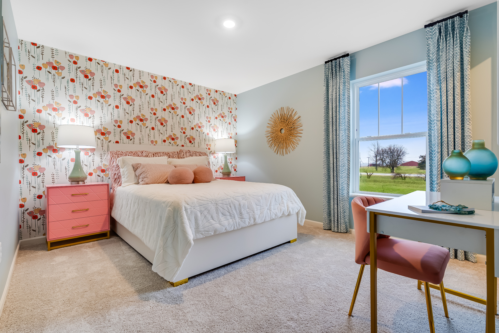 827 W. Hampshire Drive