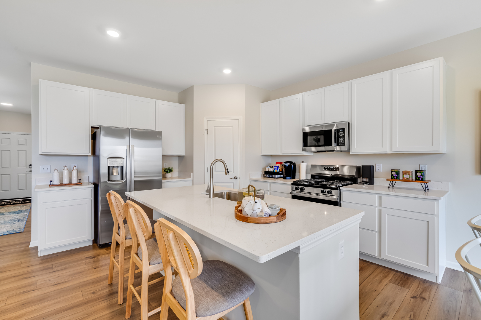 827 W. Hampshire Drive