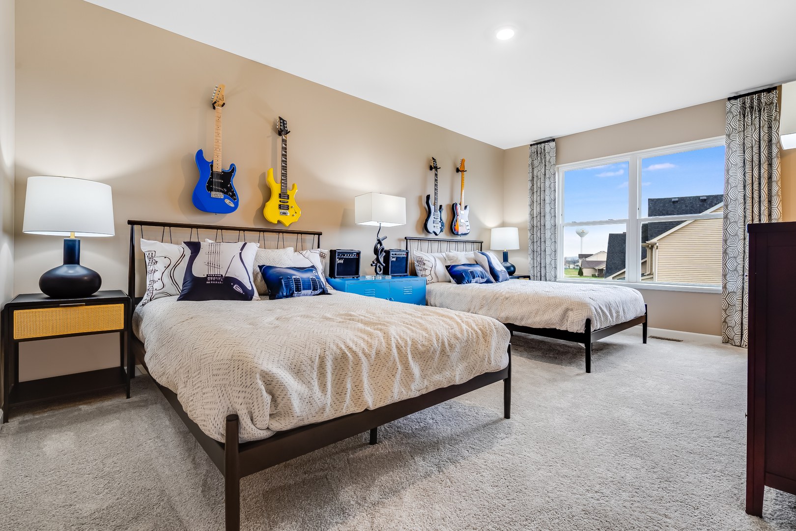 827 W. Hampshire Drive