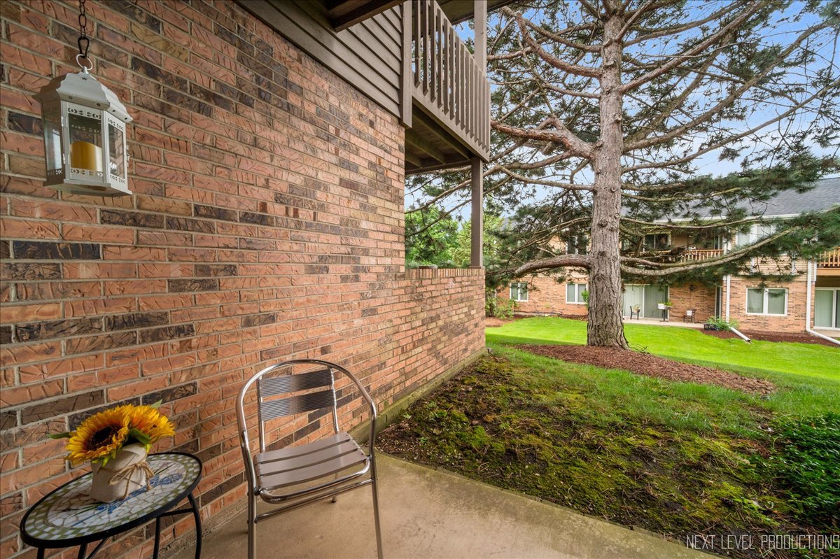 977 West Court Unit: A