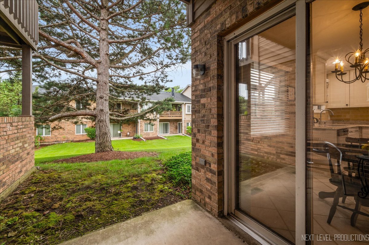 977 West Court Unit: A