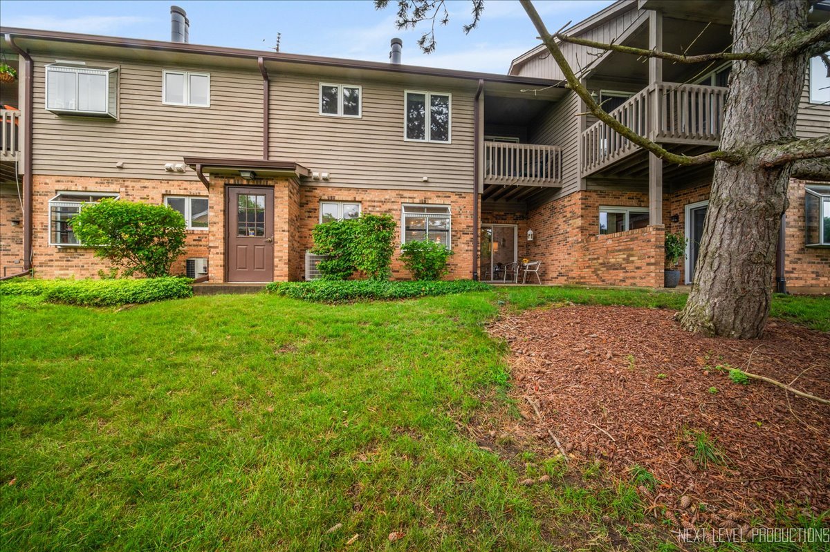 977 West Court Unit: A